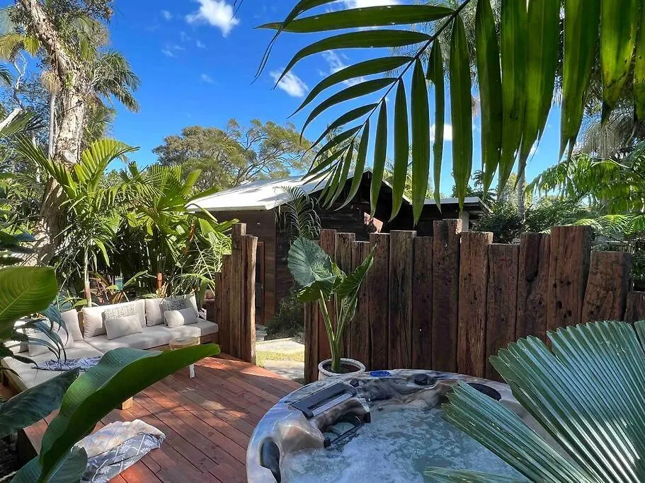 Beach Jungle - Pet-Friendly Hot Tub, Firepit & Pool In Beachside Hideaway Μπάιρον Μπέι Σπίτι διακοπών